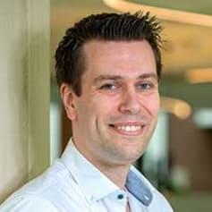 face that belongs to testimonial